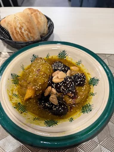 Tajine de Pollo con Limón y Aceitunas
